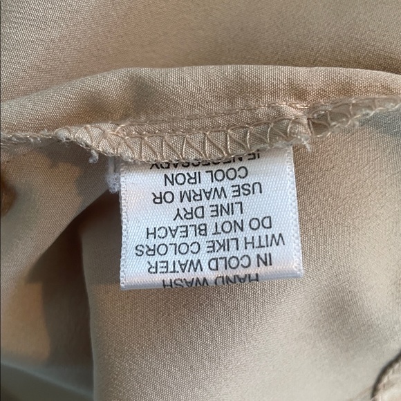 Speed Control Cream Button-Front Drawstring High-Low Shirt Dress - Picture 8 of 11